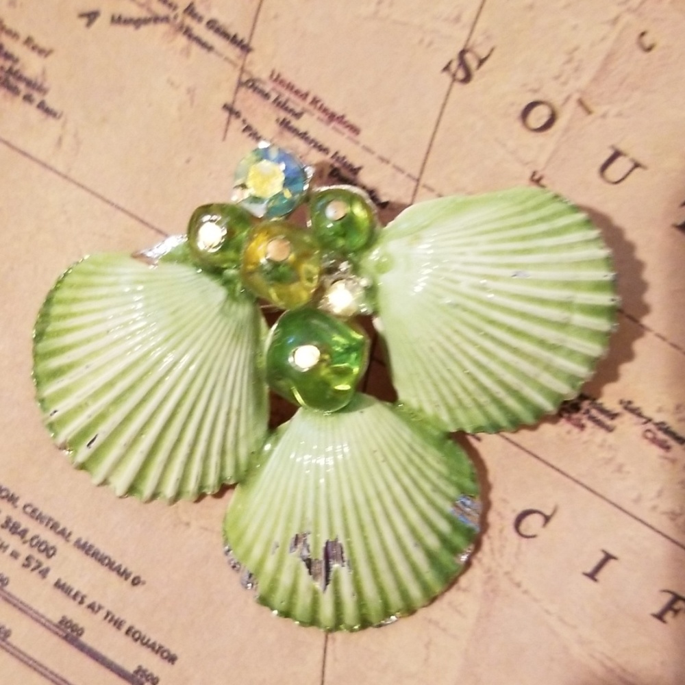 Vintage Sea Shells Brooch